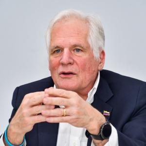 Miguel Uribe Londoño, padre del senador asesinado Miguel Uribe Turbay