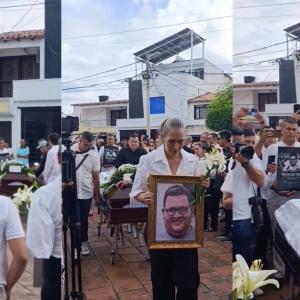 Homenaje al periodista asesinado