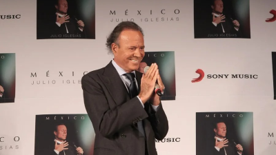Julio Iglesias