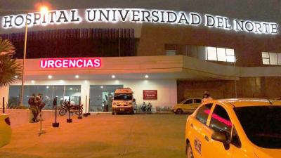 La víctima fue trasladada de urgencia al Hospital Universidad del Norte donde permanece estable.