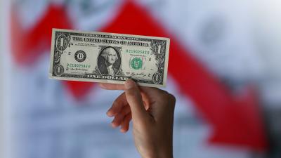 El dolar sigue en descenso 