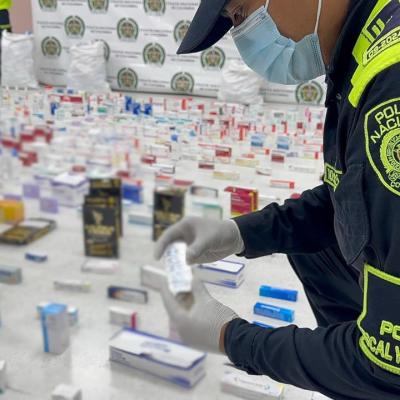 Medicamentos decomisados por la Policía Fiscal y Aduanera.