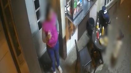 El hecho se presentó en Tunja, Boyacá, cuando el hombre y la menor se encontraban en un establecimiento de comidas rápidas.