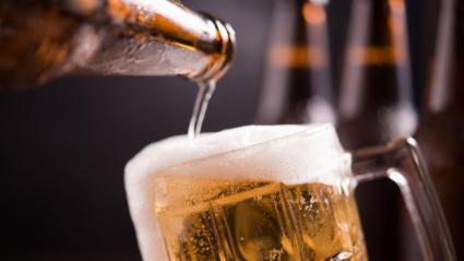 Entre 6:00 p.m. y 9:00 p.m. es el horario en que más se compra cerveza por la aplicación en el país 