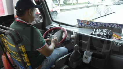 Los conductores de buses de servicio público regresaron a labores tras dos días de paro. 