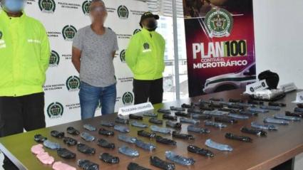 La droga sería enviada al extranjero a través de 'correos humanos', que llevarían las sustancias en sus estómagos