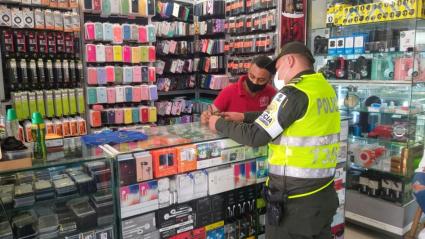 La Policía Fiscal y Aduanera abrió el canal para que la ciudadanía. 