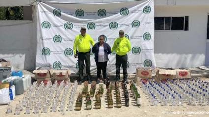 Capturada con agentes. 