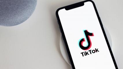 La menor habría visto el reto en la red social TikTok.