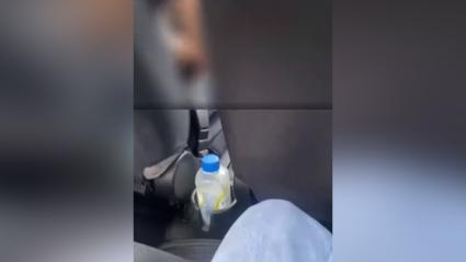 El joven en medio de la masturbación. Imagen censurada para no herir sensibilidades de nuestros lectores