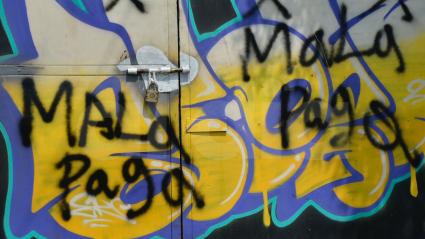 Los mensajes puestos en el espacio comercial