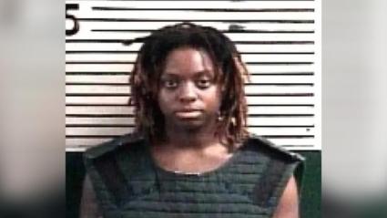 La mujer fue identificada como Taylon Nichelle Celestine, de 22 años.