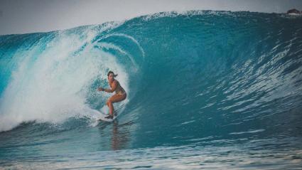 La surfista italiana Giulia Manfrini