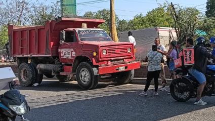 Accidente de tránsito en frente del INEM.