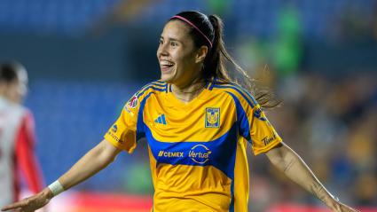 Lizbeth Ovalle, jugadora que marcó un gol de 'escorpión' en la Liga MX.