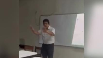 Profesor que desató polémica en Universidad.