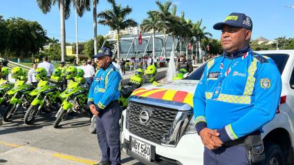 Agentes de tránsito.