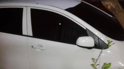 Carro que hurtaron en el barrio El Prado, de Barranquilla.