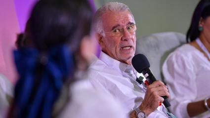 Gobernador del Atlántico, Eduardo Verano, en la Ocde.