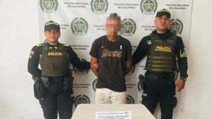 El hombre fue dejado a disposición de la Fiscalía. 