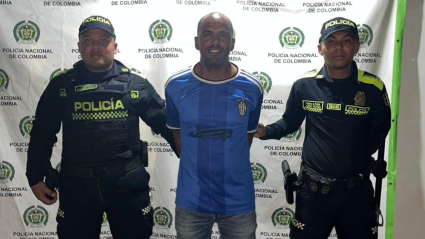  El sujeto no opuso resistencia al arresto y fue trasladado hasta las instalaciones de la Sijín, donde le fueron leídos sus derechos.