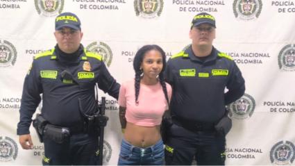 La mujer fue capturada luego de que huyera del lugar.