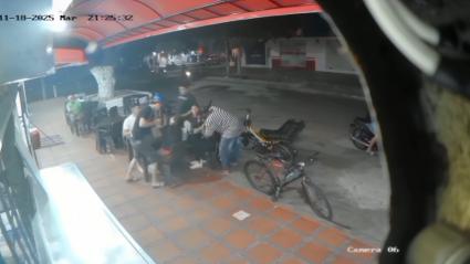 Fotografía captada en el momento del atraco.