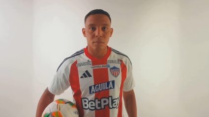Luis Fernando Muriel se puso la camiseta de Junior.
