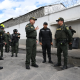 Integrantes de la Policía arribaron a las afueras de la cárcel La Modelo tras un intento de motín registrado en horas de la mañana de este viernes.