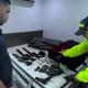 Autoridades con armamento de guerra hallado en vivienda de Barranquilla.
